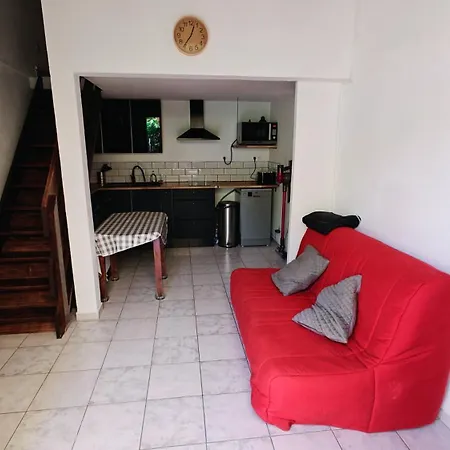 Pavillon 45m2, 2 Chambres, 1 Salon Cuisine, 1sdb *