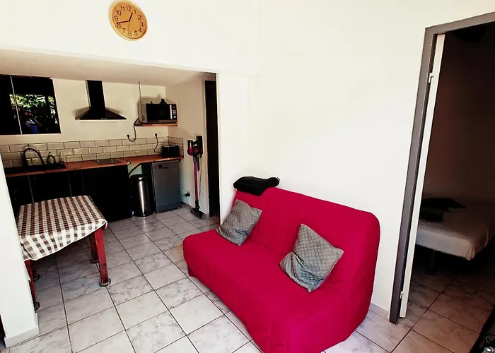 Pavillon 45m2, 2 Chambres, 1 Salon Cuisine, 1sdb * Gruissan