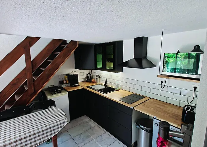 Bed and Breakfast Pavillon 45m2, 2 Chambres, 1 Salon Cuisine, 1sdb *